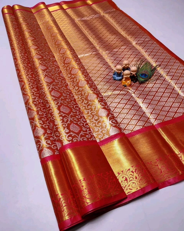 Kanjivaram Tissue Silk Saree - L05001