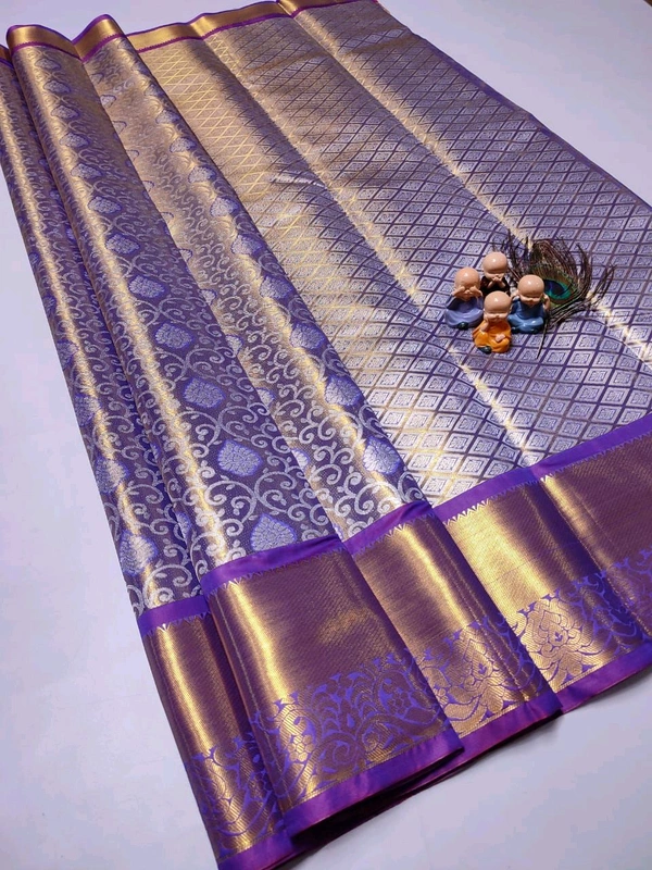 Kanjivaram Tissue Silk Saree - L05006