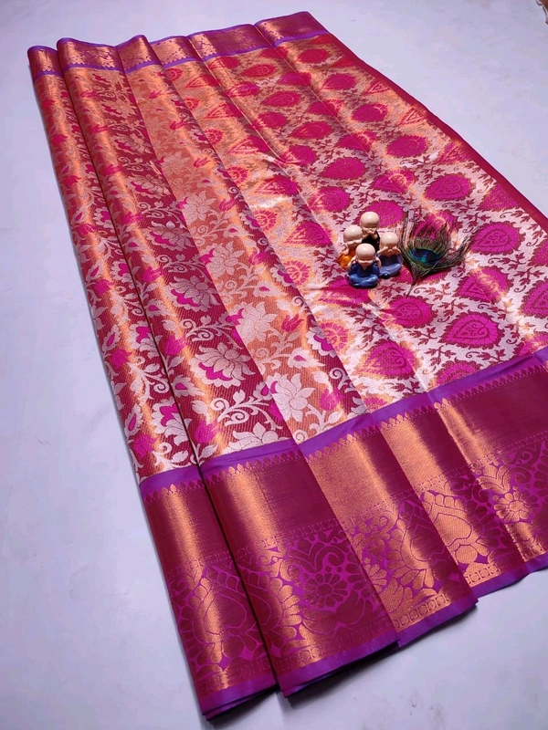 Kanjivaram Tissue Silk Saree - L05005