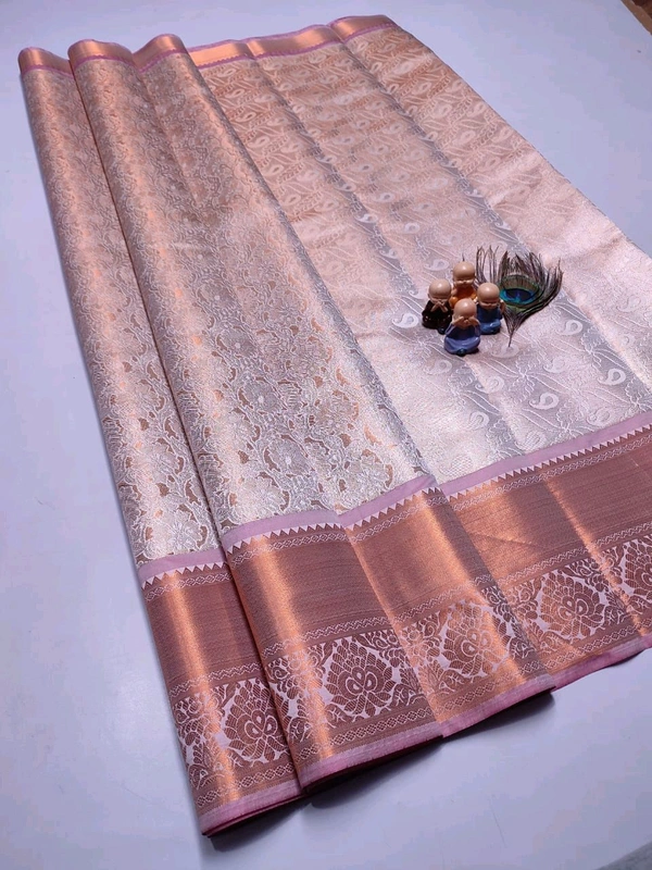 Kanjivaram Tissue Silk Saree - L05009