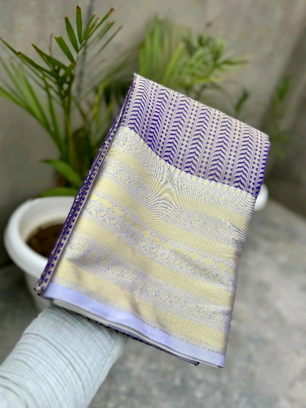 Banarasi Soft Tissue Silk Saree - BS0802