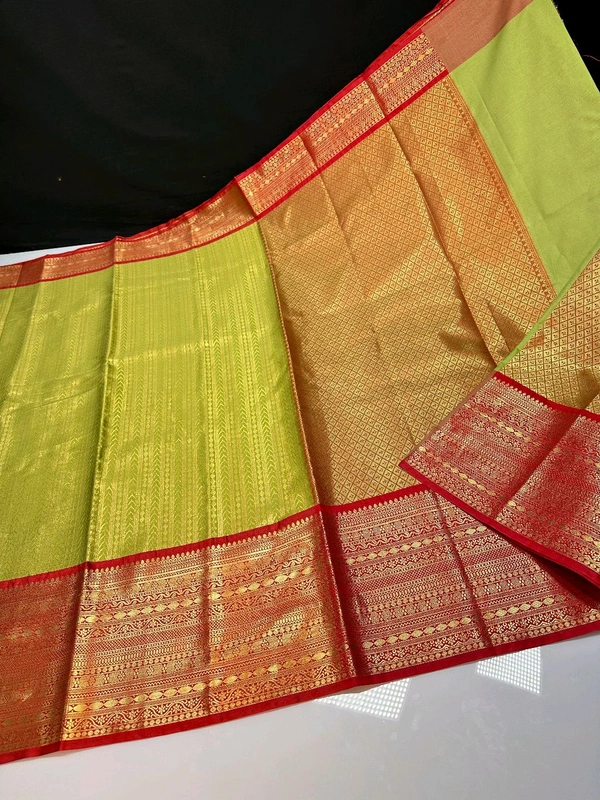 B06018 Kanchi Soft Pattu Silk Saree