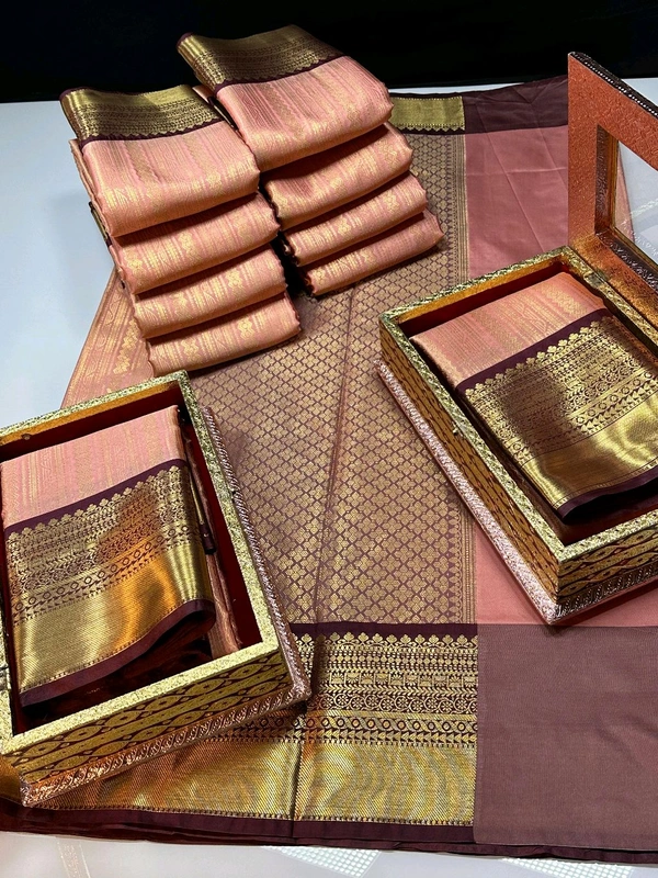 B06021 Kanchi Soft Pattu Silk Saree