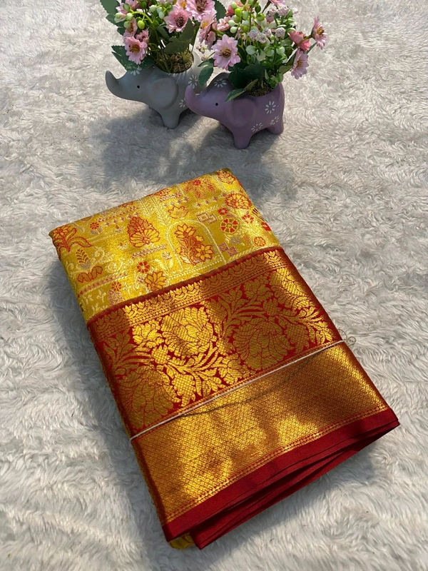 W33001 1 Gm Gold Zari Weaving Kanjivaram Silk Saree  - Red