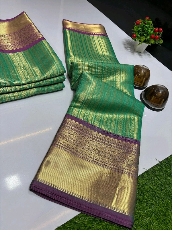 B11006 Semi Pure Kanjivaram Soft Silk Saree