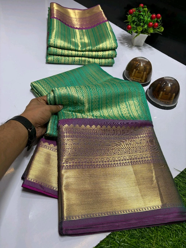 B11006 Semi Pure Kanjivaram Soft Silk Saree