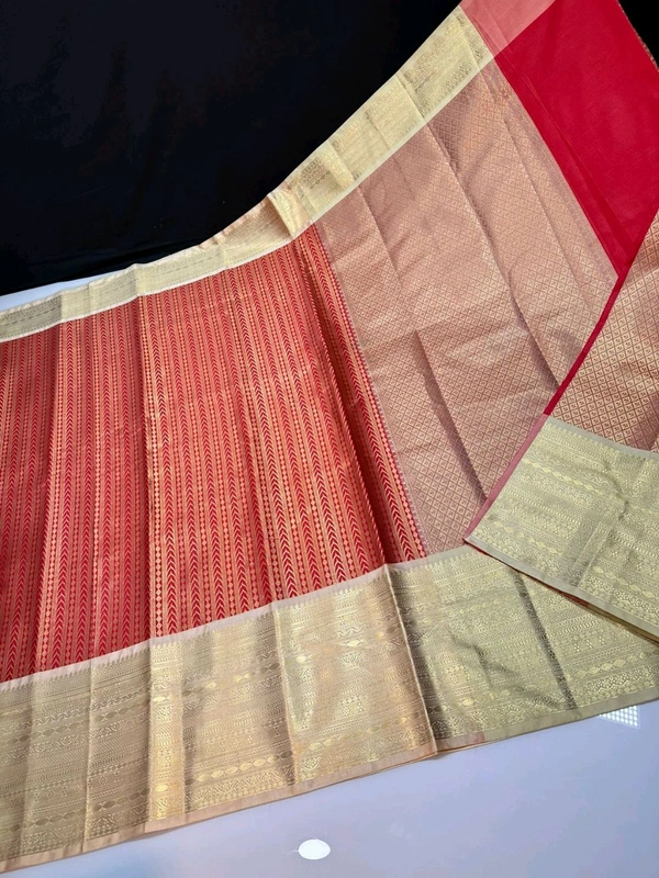 B06065 Semi Kanjivaram Soft Silk Saree