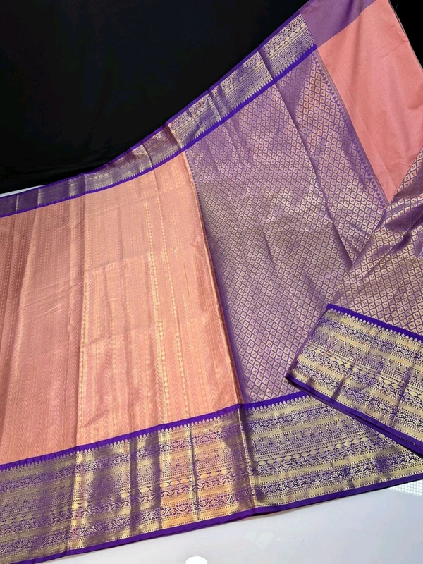 B06066 Semi Kanjivaram Soft Silk Saree