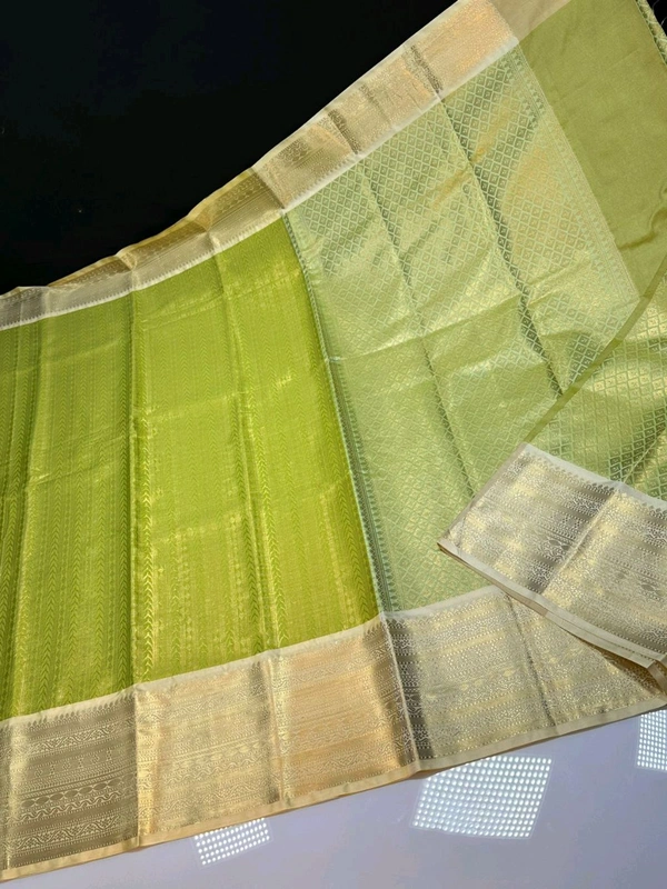 B06077 Semi Kanjivaram Soft Silk Saree