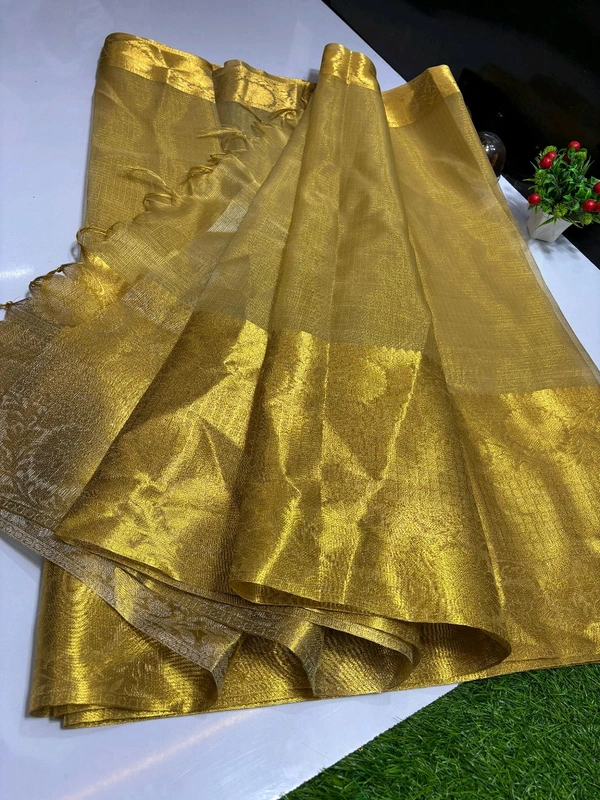 B11020 Gold Banarasi Tissue Silk Saree With Heavy Kanjivaram Border 