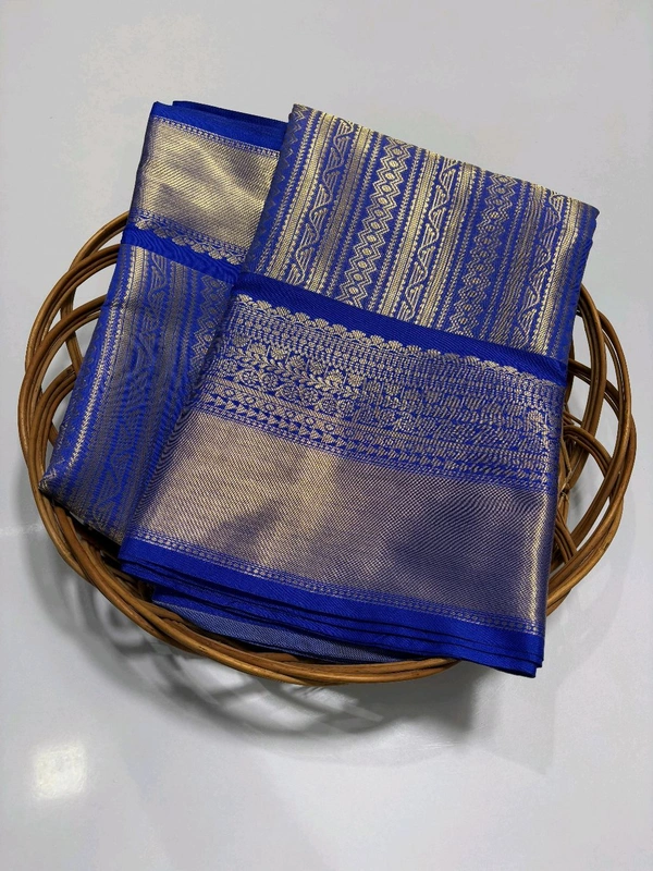 B11201 Semi Kanjivaram Silk Saree