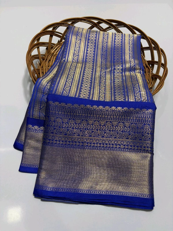 B11201 Semi Kanjivaram Silk Saree