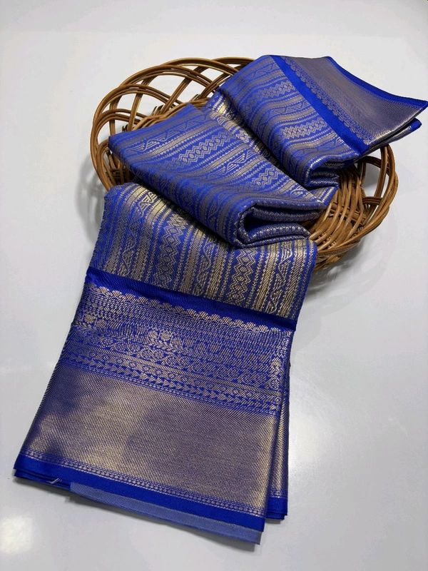 B11201 Semi Kanjivaram Silk Saree