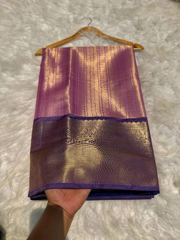 B17035 Semi Kanjivaram Silk Saree