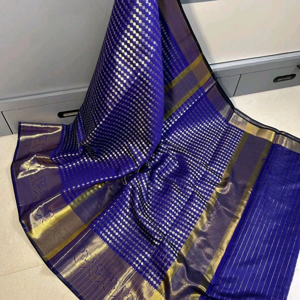 B91109 Sridevi mam inspired kanjivaram soft silk saree
