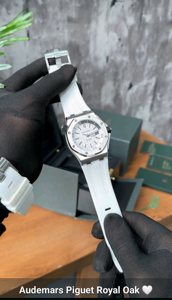 AUDERMARS PIGUET ROYAL OAK OFF SHORE