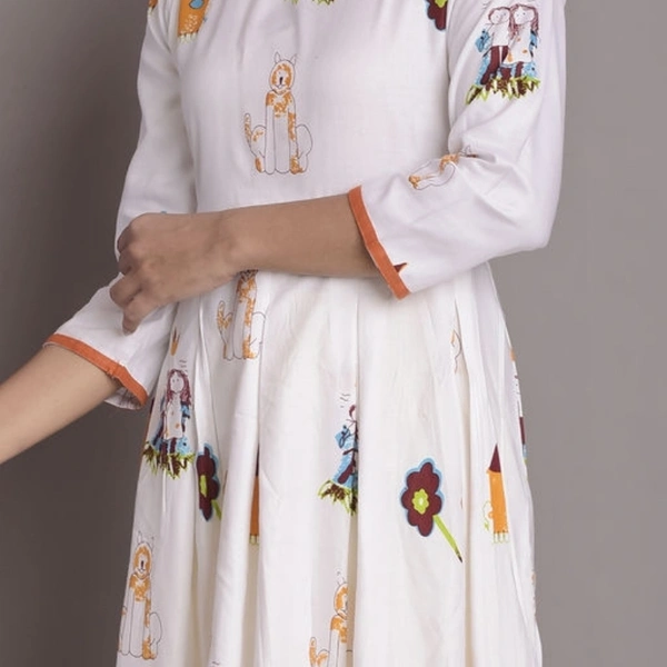 Women's Printed White Rayon Kurti - White & Orange , S