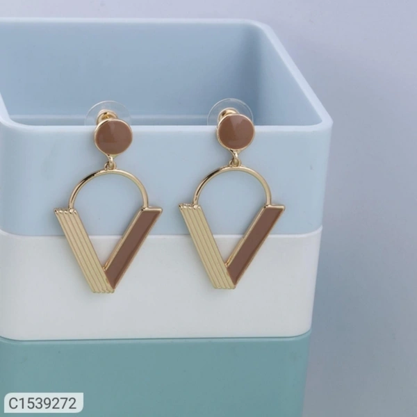 Gorgeous Gold Plated Party Wear Earrings 