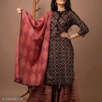 Sensational Women Kurta Set - S