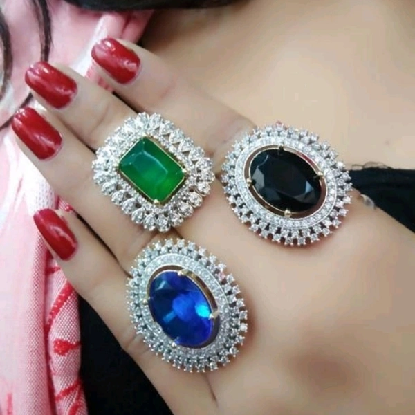Stylish Cocktail Rings Set Of 3 - adjustable
