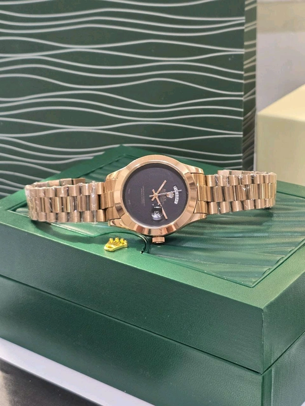 Rolex - DayDate Oyster Collection - Yes, Raw Sienna, Free