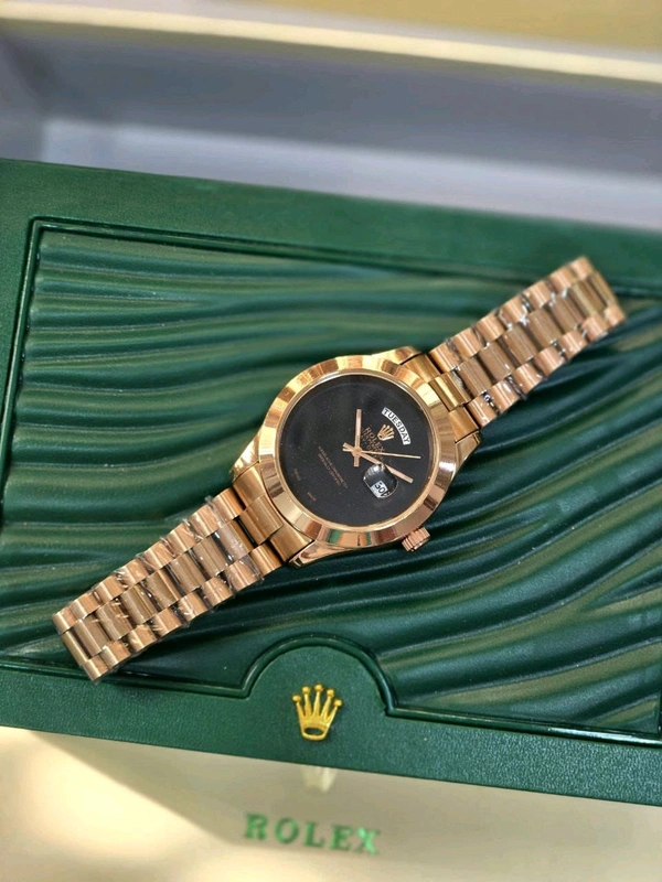 Rolex - DayDate Oyster Collection - Yes, Raw Sienna, Free