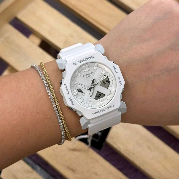 G SHOOK G SHOCK GM2300 - Black, Black, Free