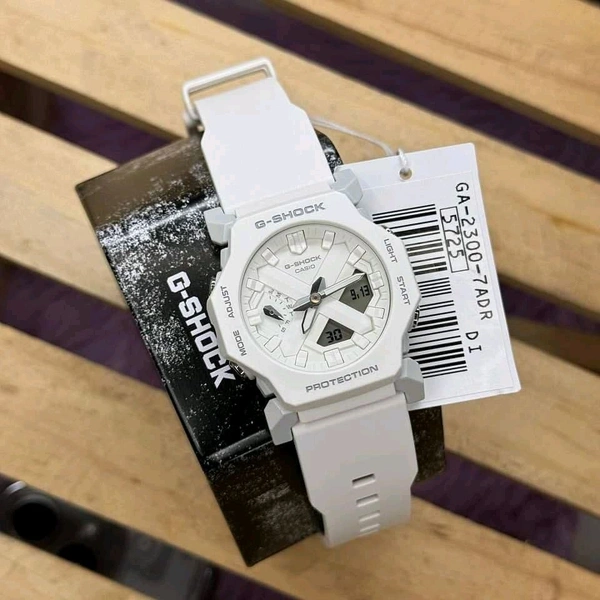G SHOOK G SHOCK GM2300 - White, Black