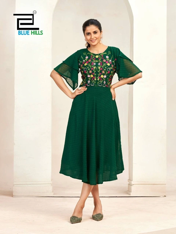 Unique Double layer Sleeves pattern gown, 6 colors, Set of 7