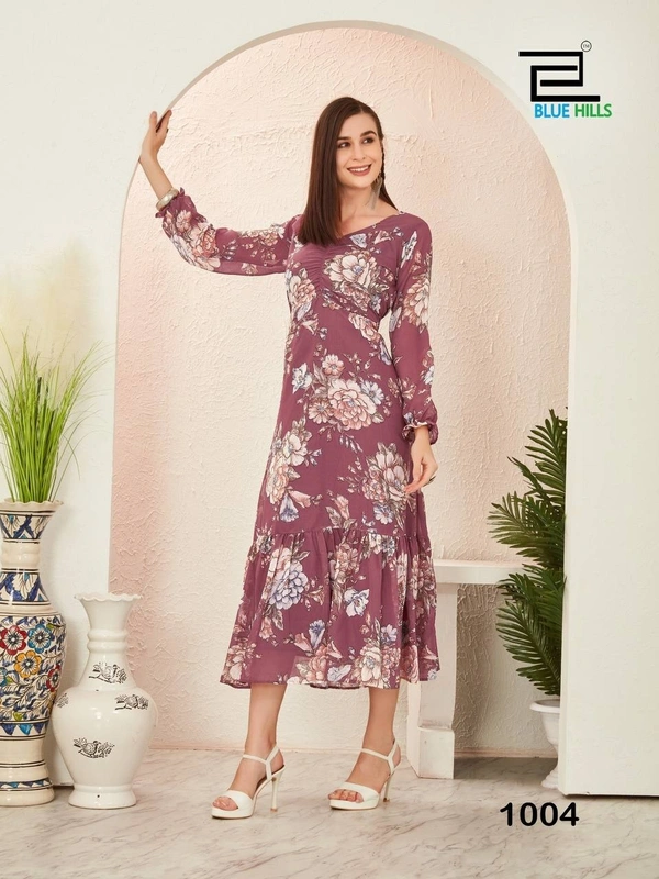 Printed Gown with Long Sleeves and pattern, 6 colors, Set of 4