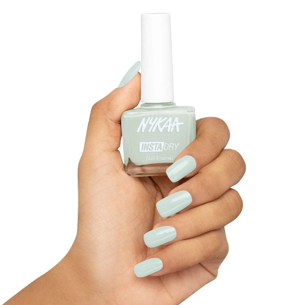 Nykaa Insta Dry Fast Drying Nail Enamel Polish Green Grid 358 - Light Green
