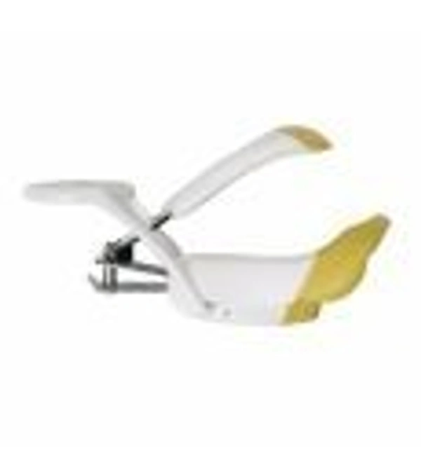 Morisons Baby Dreams Nail Clipper With Lens ()