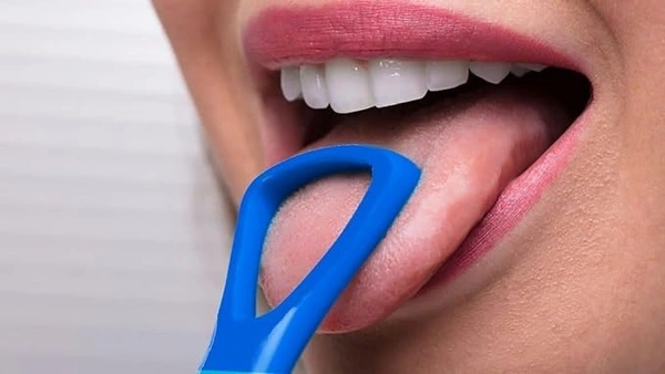 Stnemrag Plastic Tongue Cleaner (Pack of 5)