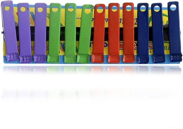 Oscar Star-12 Iron Cloth Clips (Multicolor Pack of 12)