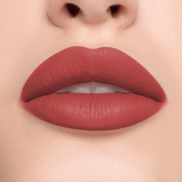 Colorbar Powerkiss Vegan Matte Lipcolor - Lover Boy