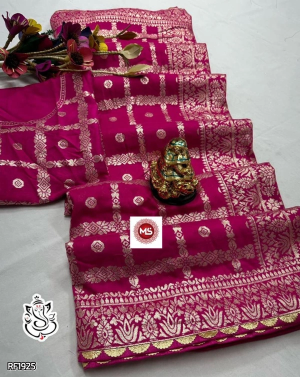 Dolla Soft Dolla Slik Fabric Saree - White Pointer, Free