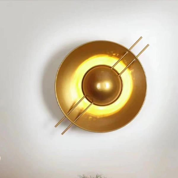 THE LIGHTING PARADIGM WALL LIGHT