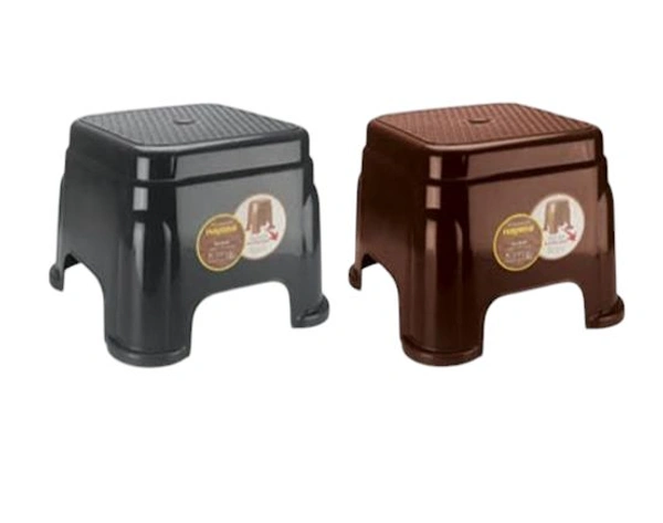SQUARE NET  STOOL 620 