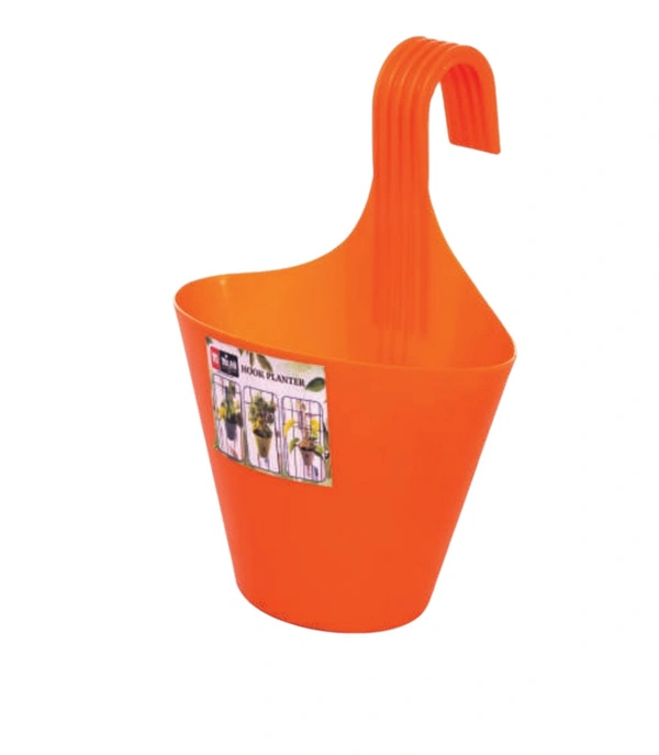 GALLERY HOOK POT NO. 2