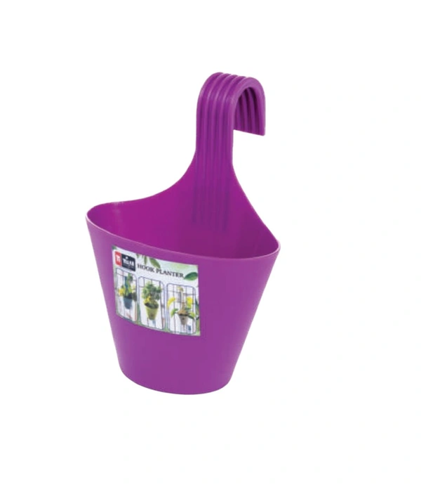 GALLERY HOOK POT NO. 3