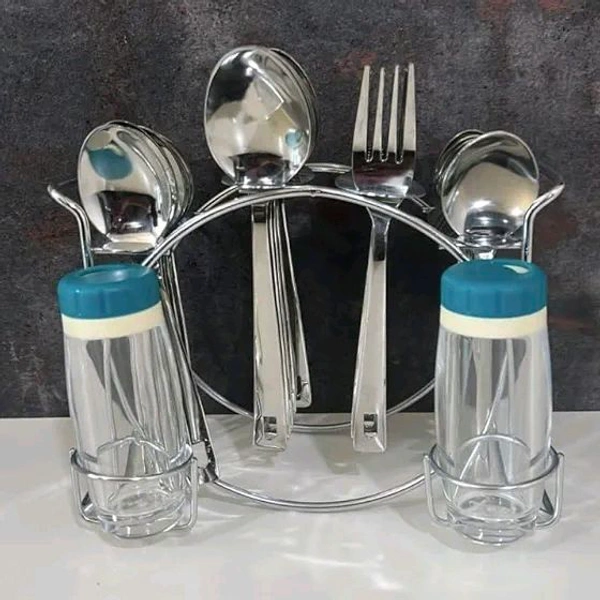 Apex Cutlery Set With Salt & Pepper 