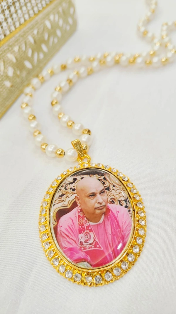 Jai Guruji Pearl Mala With Big Locket  - White, 15 Inches