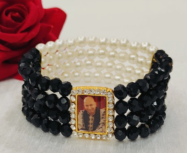 Jai Guruji Bracelet  - Black, Free Size