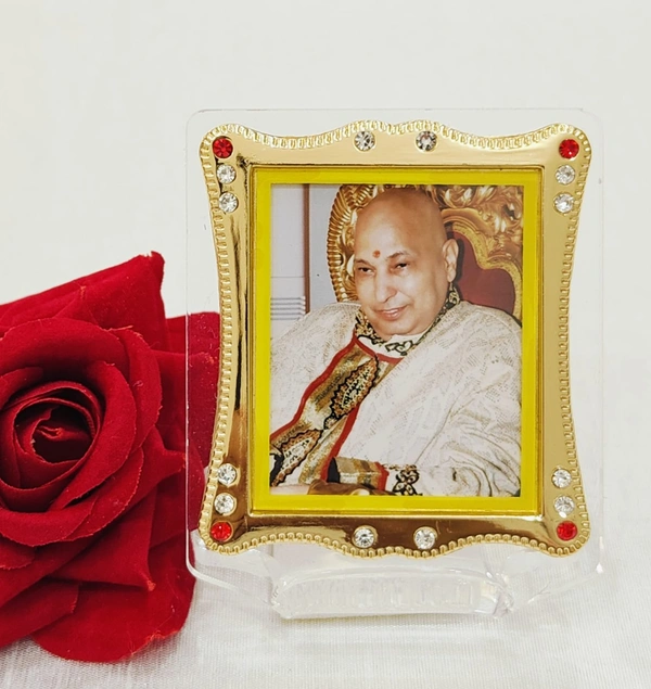 Jai Guruji Car Dashboard Swaroop