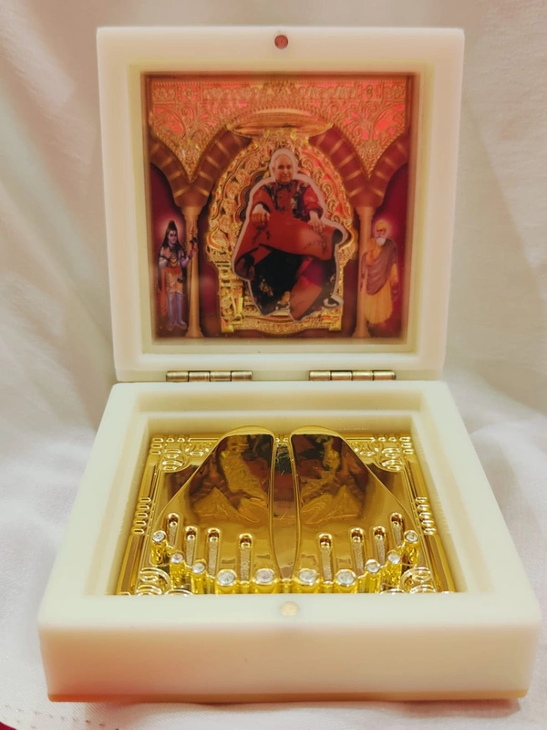Guruji Charan Box