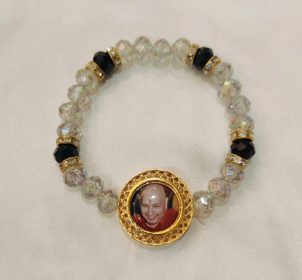 Jai Guruji Bracelet Random Colour Single Piece