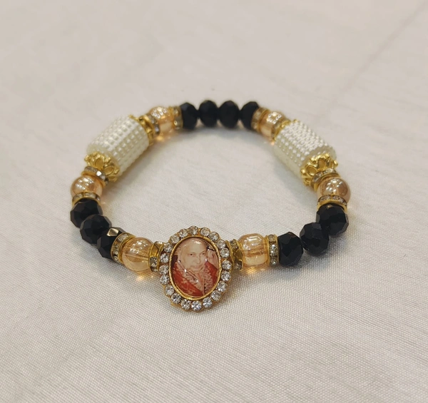 Jai Guruji Bracelet Random Colour Single Piece  - Free Size