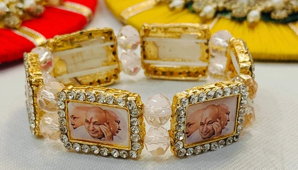 Guruji Eight Swaroop Bracelet  - Free Size