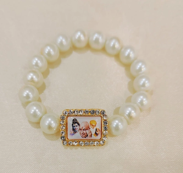 Jai Guruji Pearl Bracelet  - White, Free Size