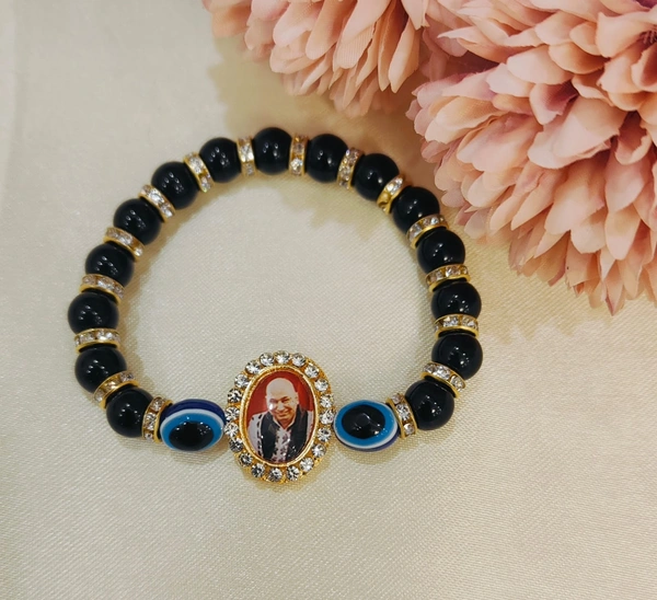 Jai Guruji Evil Eye Bracelet  - Black, Free Size